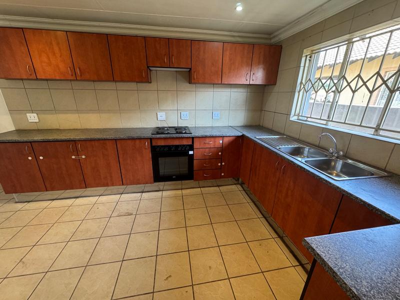 3 Bedroom Property for Sale in Aerorand Mpumalanga