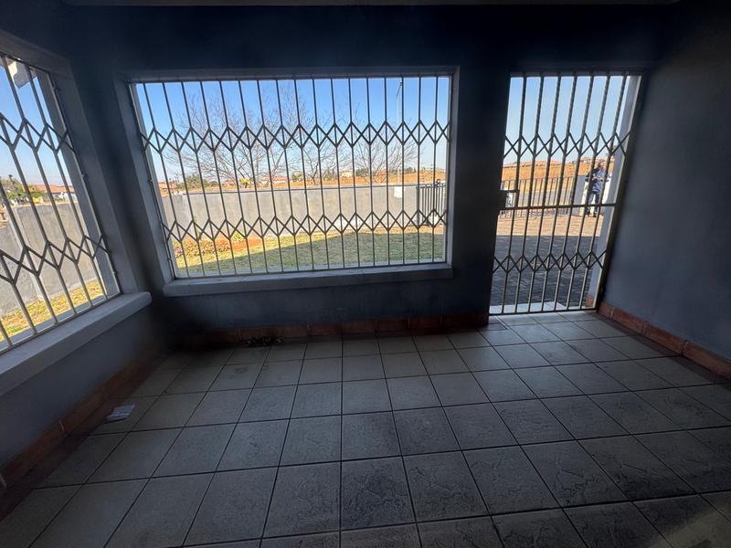 3 Bedroom Property for Sale in Aerorand Mpumalanga