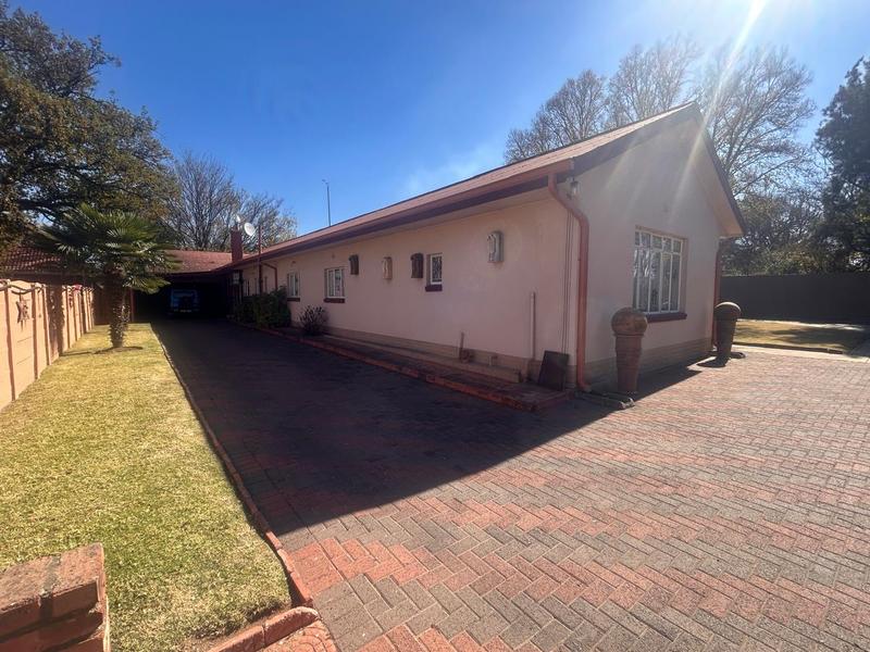 3 Bedroom Property for Sale in Standerton Mpumalanga