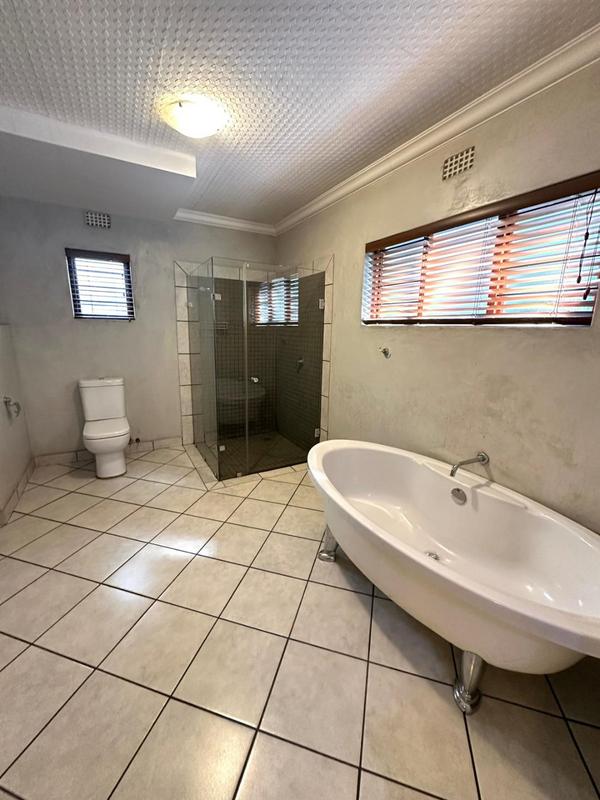 4 Bedroom Property for Sale in Nelspruit Ext 5 Mpumalanga