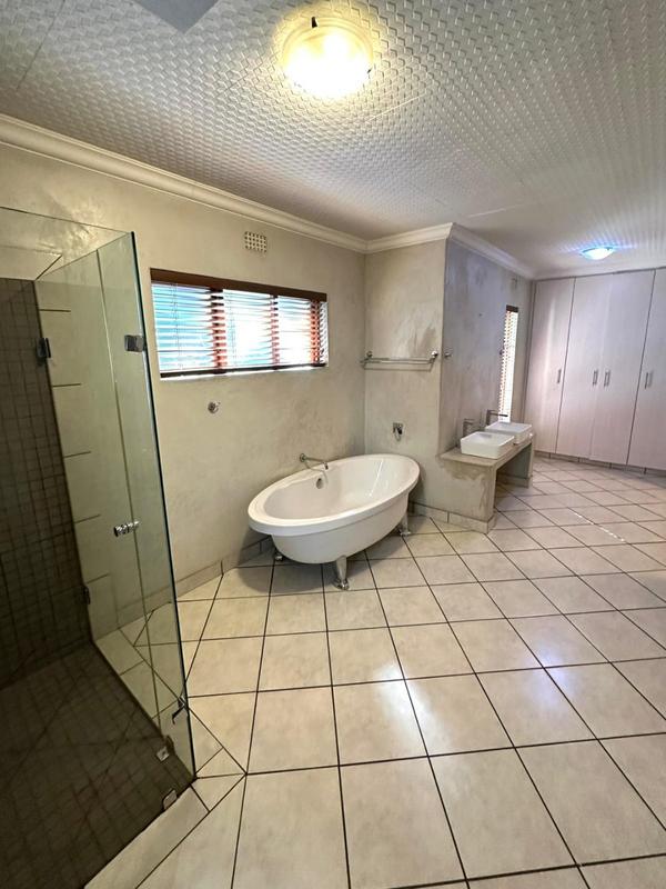 4 Bedroom Property for Sale in Nelspruit Ext 5 Mpumalanga
