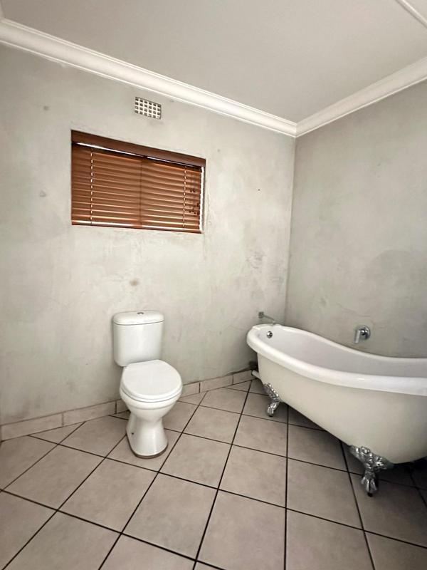 4 Bedroom Property for Sale in Nelspruit Ext 5 Mpumalanga