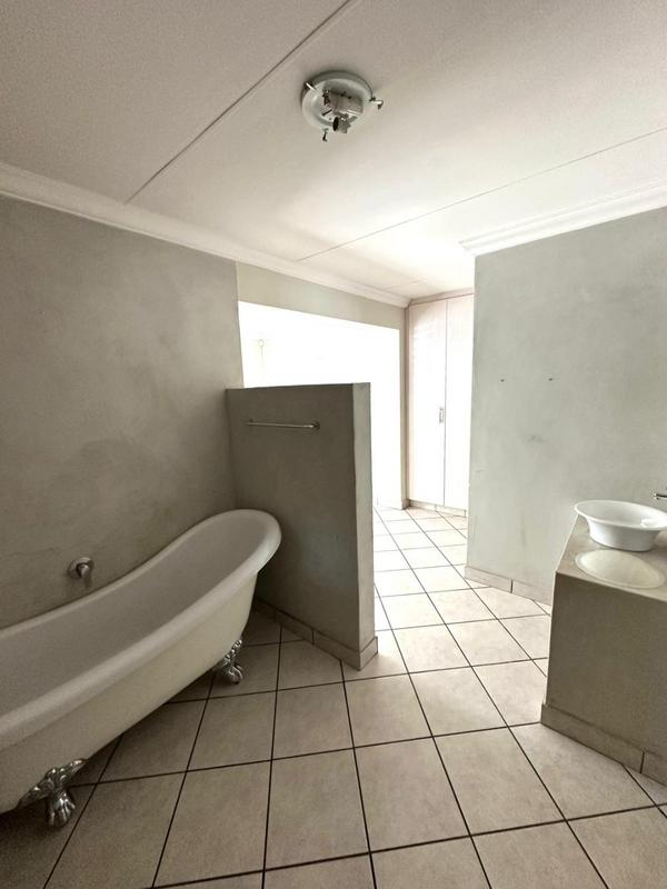 4 Bedroom Property for Sale in Nelspruit Ext 5 Mpumalanga