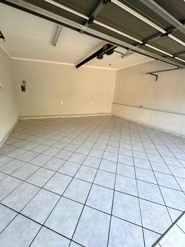 4 Bedroom Property for Sale in Nelspruit Ext 5 Mpumalanga