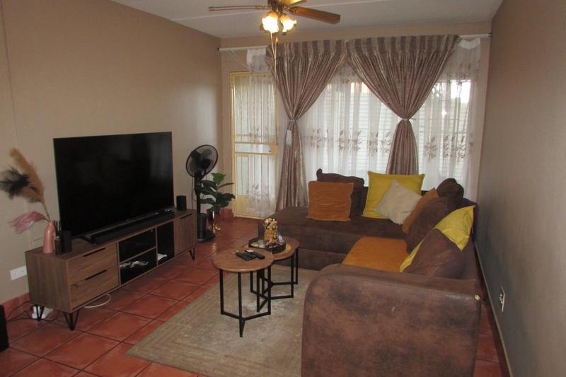 2 Bedroom Property for Sale in Kingsview Ext 1 Mpumalanga
