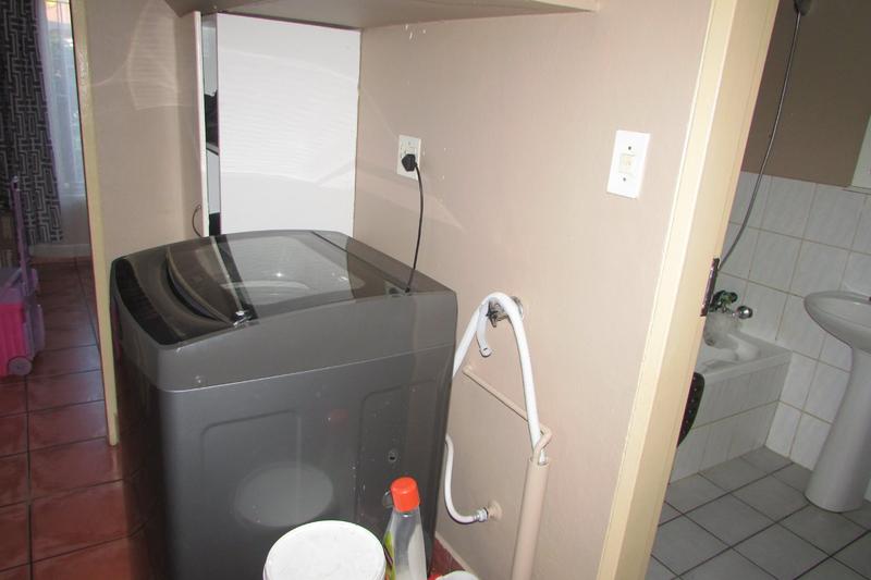 2 Bedroom Property for Sale in Kingsview Ext 1 Mpumalanga