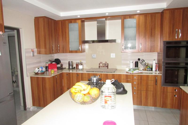5 Bedroom Property for Sale in Elawini Lifestyle Estate Mpumalanga