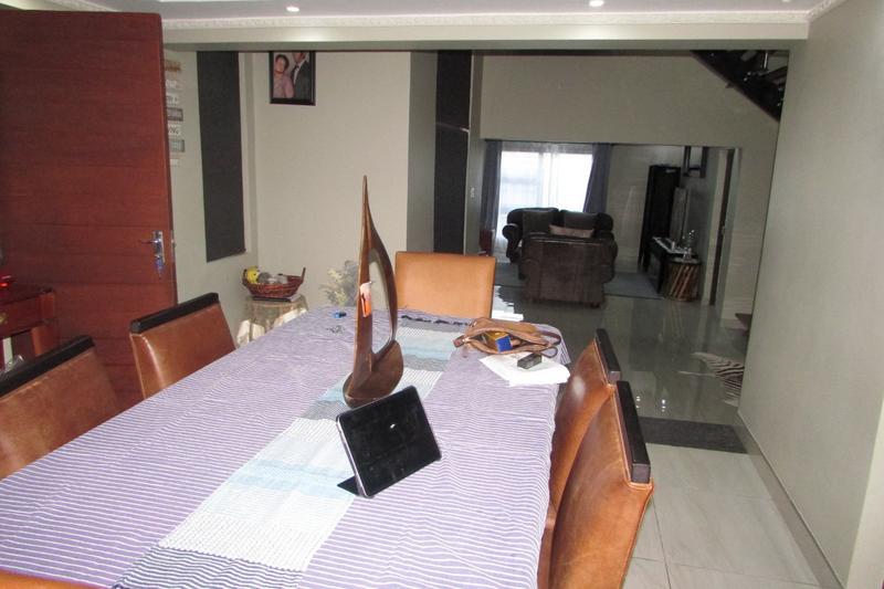 5 Bedroom Property for Sale in Elawini Lifestyle Estate Mpumalanga