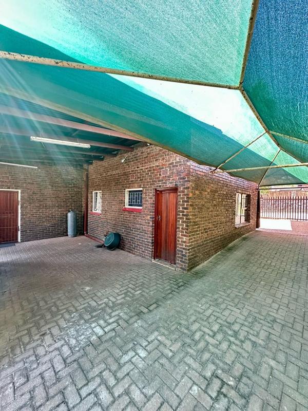 3 Bedroom Property for Sale in West Acres Ext 8 Mpumalanga