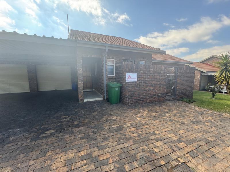 3 Bedroom Property for Sale in Aerorand Mpumalanga