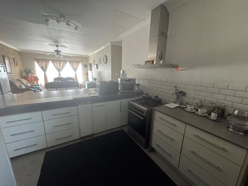 3 Bedroom Property for Sale in Aerorand Mpumalanga