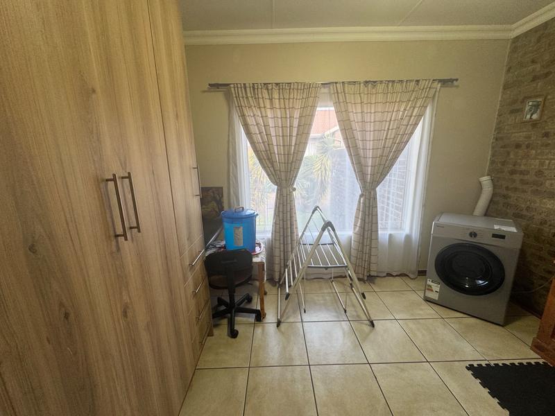 3 Bedroom Property for Sale in Aerorand Mpumalanga