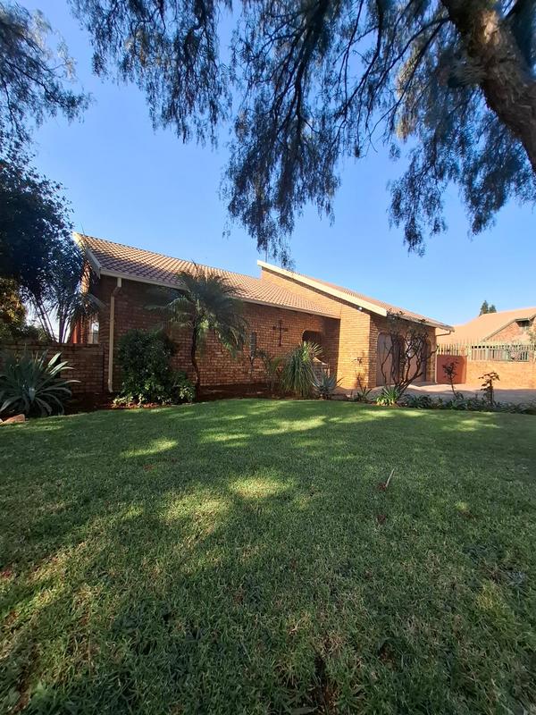 3 Bedroom Property for Sale in Aerorand Mpumalanga