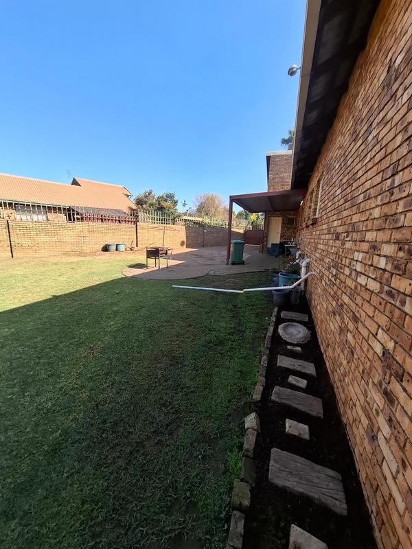 3 Bedroom Property for Sale in Aerorand Mpumalanga