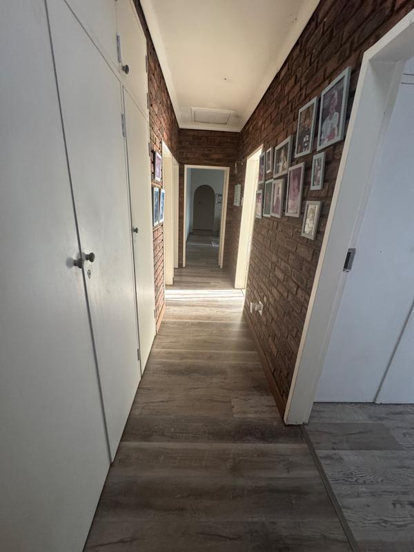 5 Bedroom Property for Sale in Kanonkop Mpumalanga