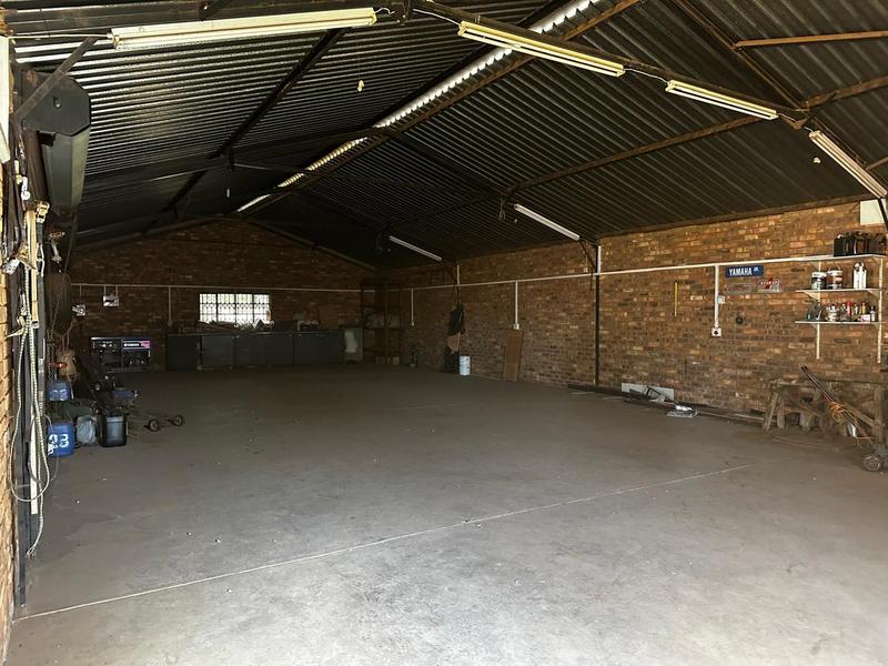 4 Bedroom Property for Sale in Eloff Mpumalanga