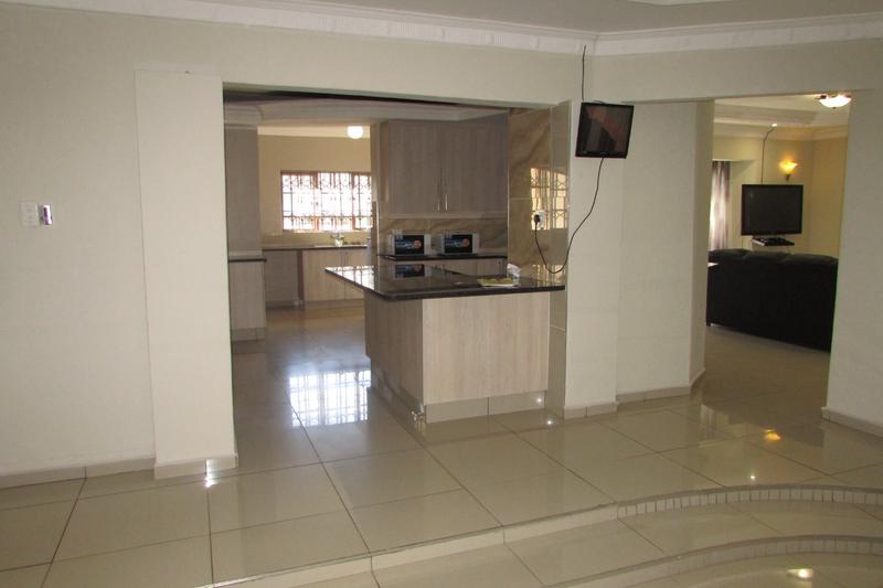 6 Bedroom Property for Sale in White River Ext 18 Mpumalanga