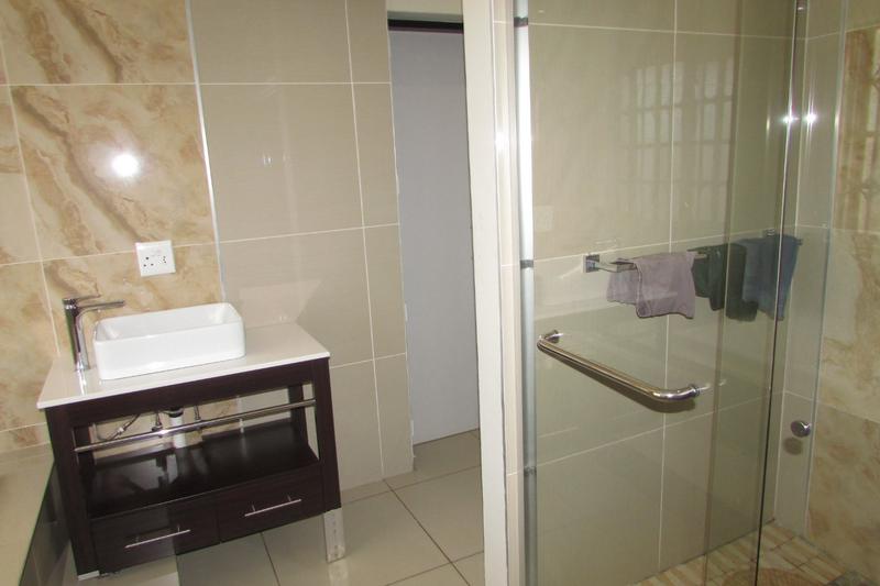 6 Bedroom Property for Sale in White River Ext 18 Mpumalanga