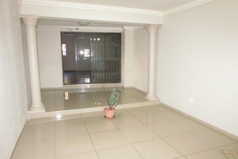 6 Bedroom Property for Sale in White River Ext 18 Mpumalanga