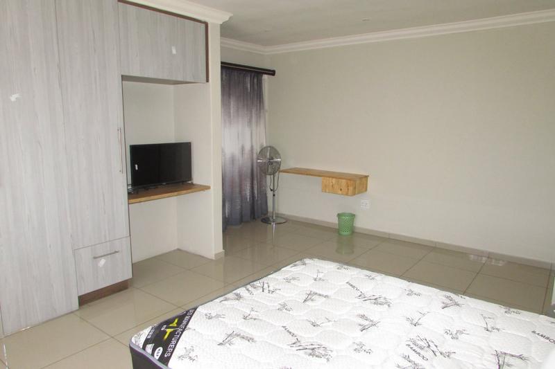6 Bedroom Property for Sale in White River Ext 18 Mpumalanga
