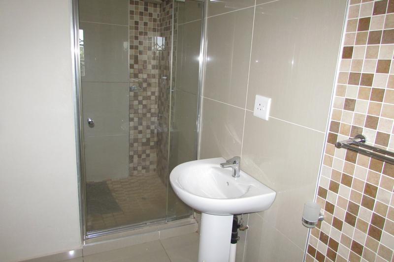 6 Bedroom Property for Sale in White River Ext 18 Mpumalanga