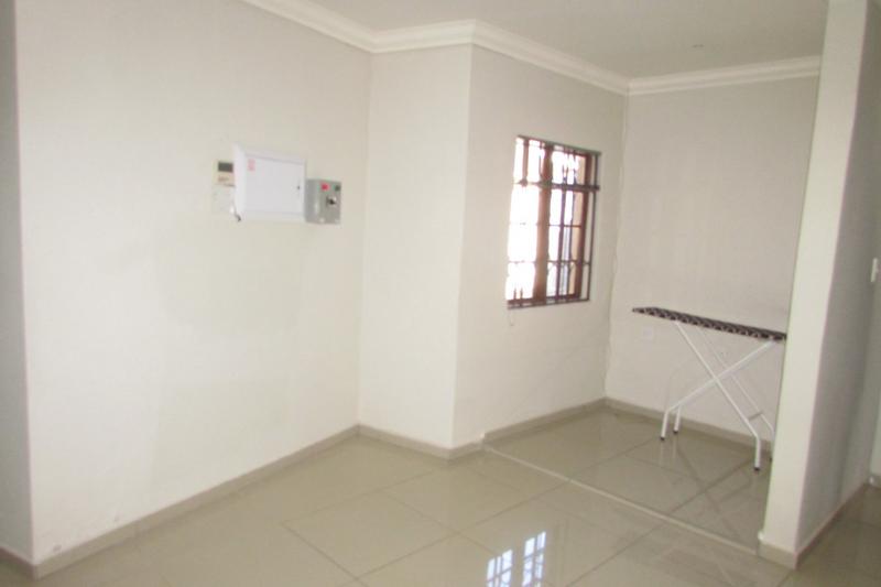 6 Bedroom Property for Sale in White River Ext 18 Mpumalanga