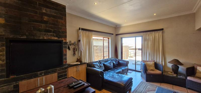 3 Bedroom Property for Sale in Aerorand Mpumalanga