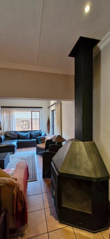 3 Bedroom Property for Sale in Aerorand Mpumalanga