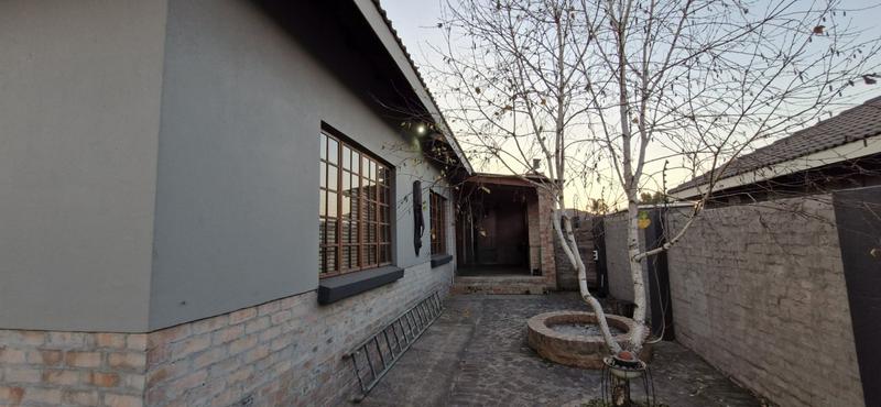 3 Bedroom Property for Sale in Aerorand Mpumalanga