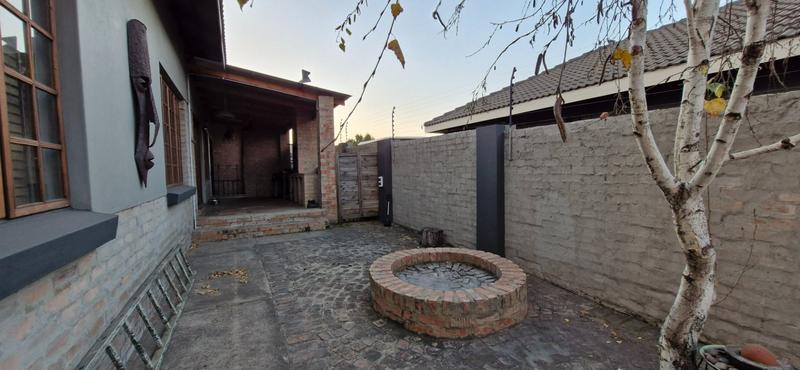 3 Bedroom Property for Sale in Aerorand Mpumalanga
