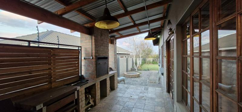 3 Bedroom Property for Sale in Aerorand Mpumalanga