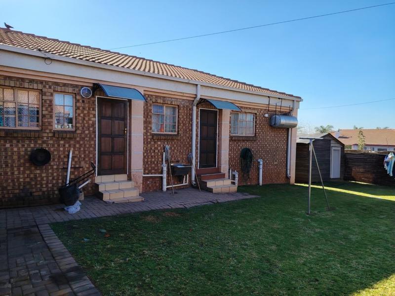 3 Bedroom Property for Sale in Aerorand Mpumalanga