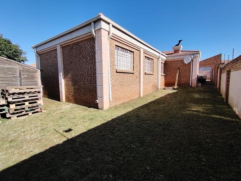 3 Bedroom Property for Sale in Aerorand Mpumalanga