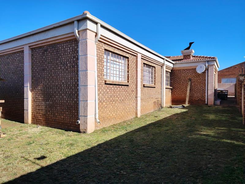 3 Bedroom Property for Sale in Aerorand Mpumalanga