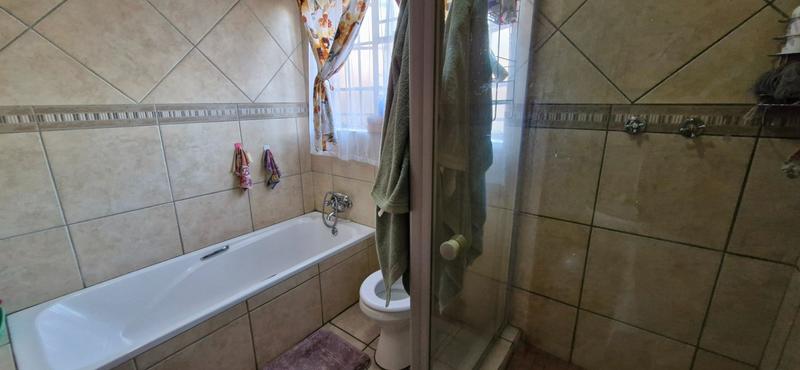 3 Bedroom Property for Sale in Aerorand Mpumalanga