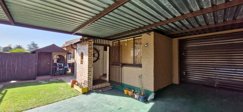3 Bedroom Property for Sale in Middelburg Central Mpumalanga