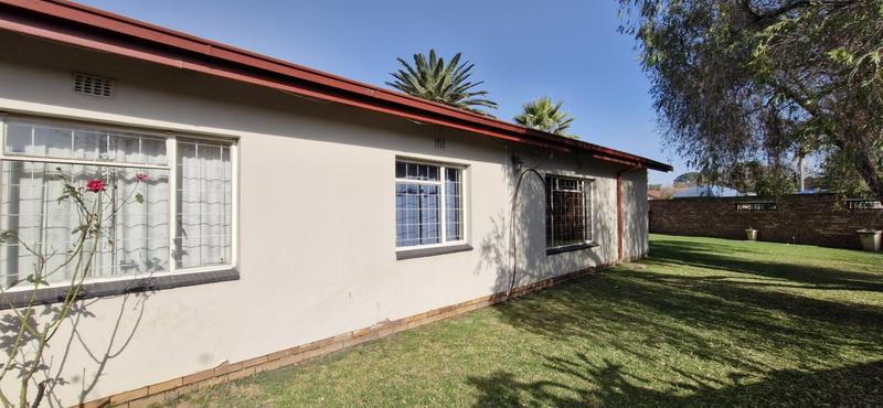 4 Bedroom Property for Sale in Mineralia Mpumalanga