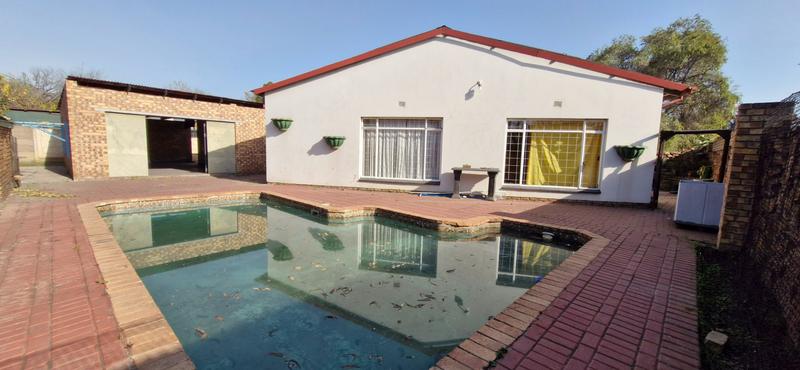 4 Bedroom Property for Sale in Mineralia Mpumalanga