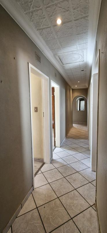 4 Bedroom Property for Sale in Mineralia Mpumalanga