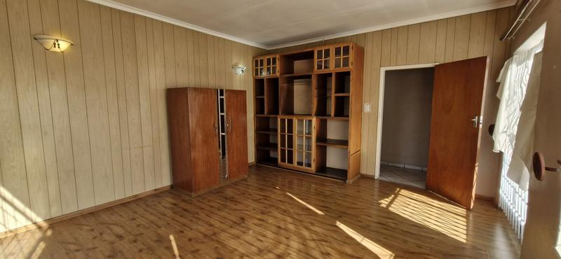 4 Bedroom Property for Sale in Mineralia Mpumalanga