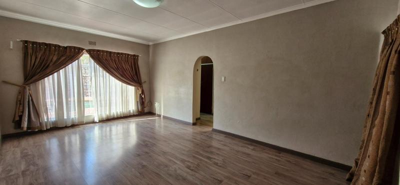 4 Bedroom Property for Sale in Mineralia Mpumalanga