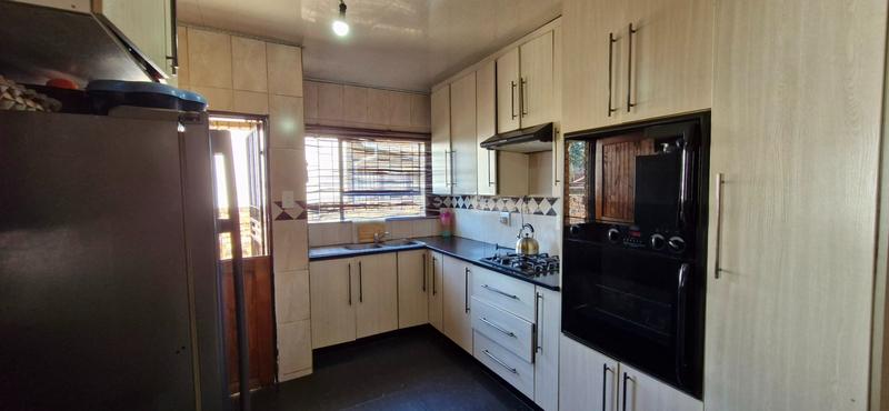 3 Bedroom Property for Sale in Mineralia Mpumalanga