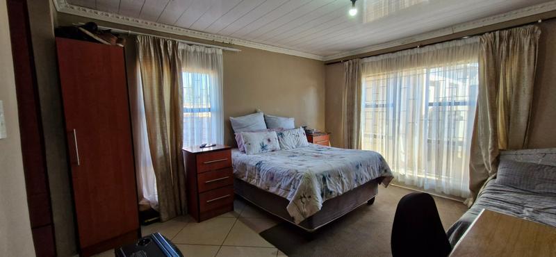 3 Bedroom Property for Sale in Mineralia Mpumalanga