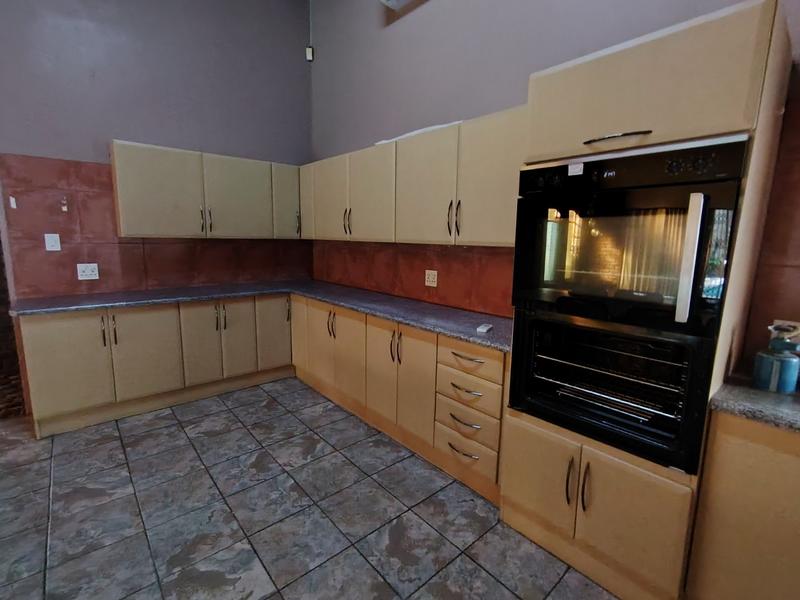4 Bedroom Property for Sale in Witbank Rural Mpumalanga