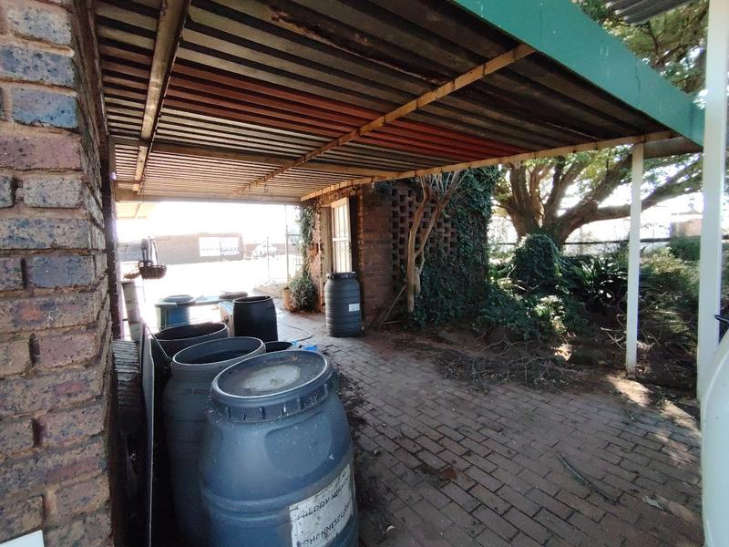 4 Bedroom Property for Sale in Witbank Rural Mpumalanga