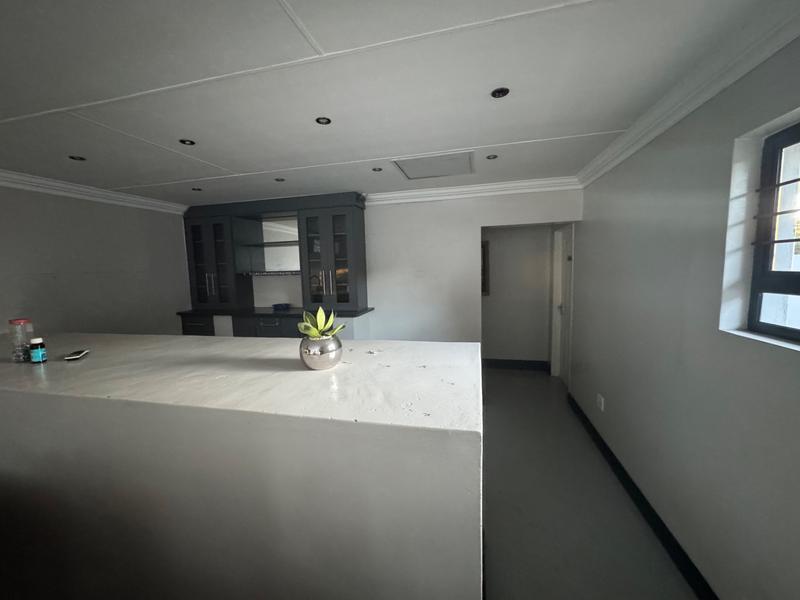 5 Bedroom Property for Sale in Clubville Mpumalanga