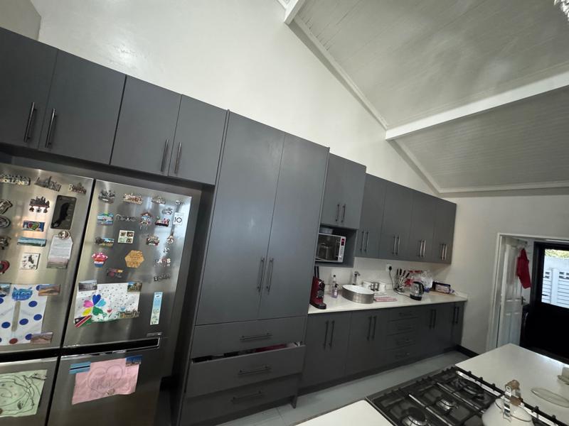 5 Bedroom Property for Sale in Clubville Mpumalanga
