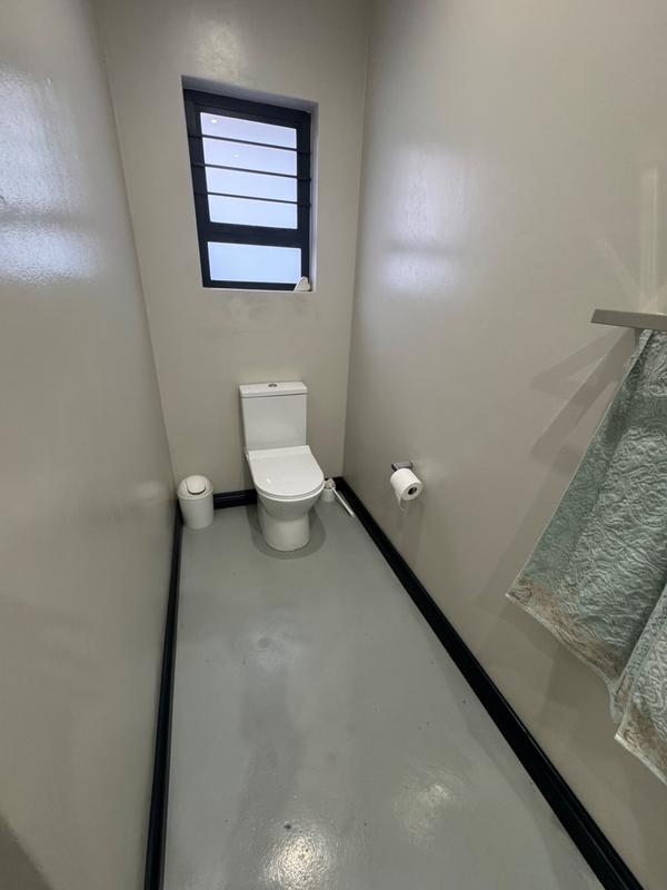5 Bedroom Property for Sale in Clubville Mpumalanga