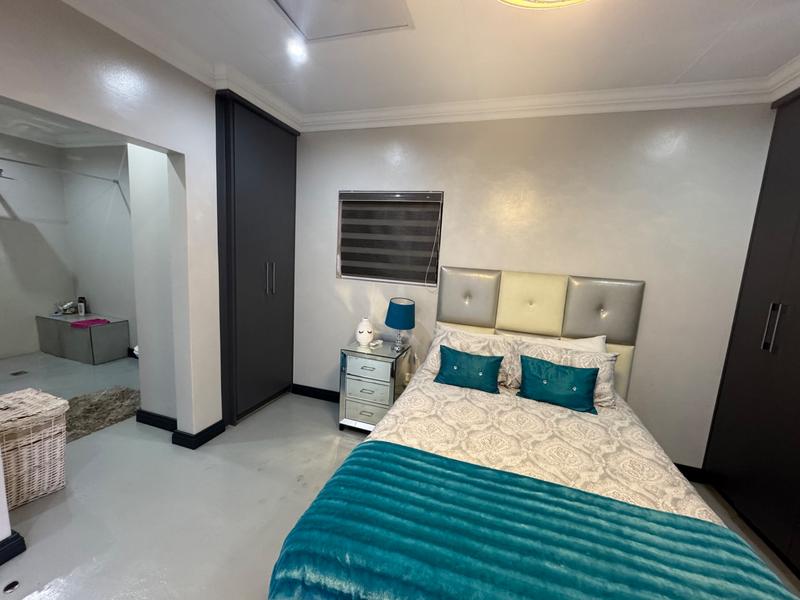 5 Bedroom Property for Sale in Clubville Mpumalanga