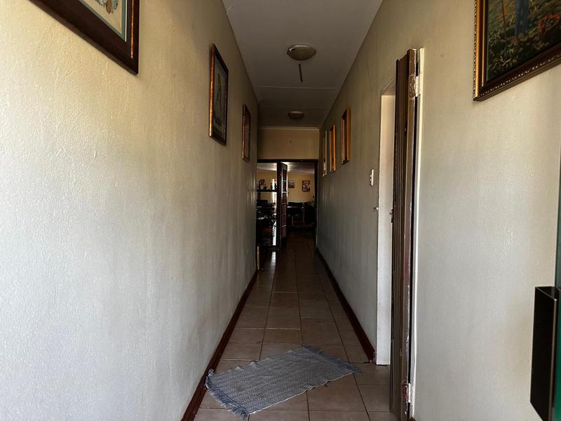 5 Bedroom Property for Sale in Eloff Mpumalanga